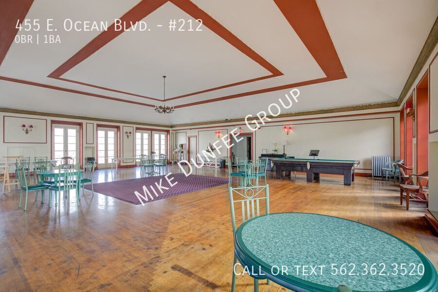 Downtown Long Beach Studio Featuring Walk-in Closet property image