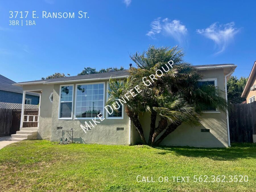 Spacious Three Bedroom Home Near Traffic Circle property image