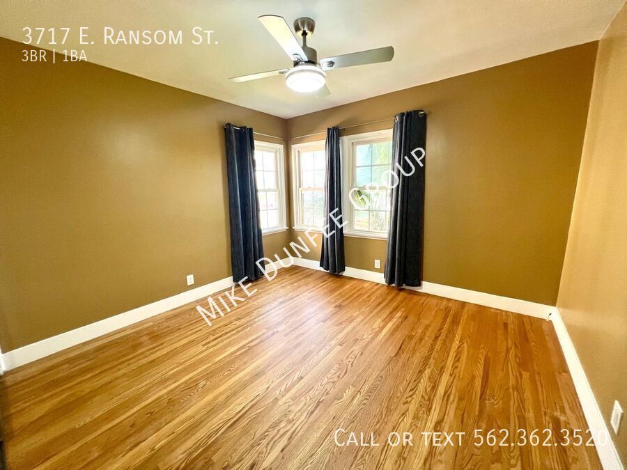 Spacious Three Bedroom Home Near Traffic Circle property image