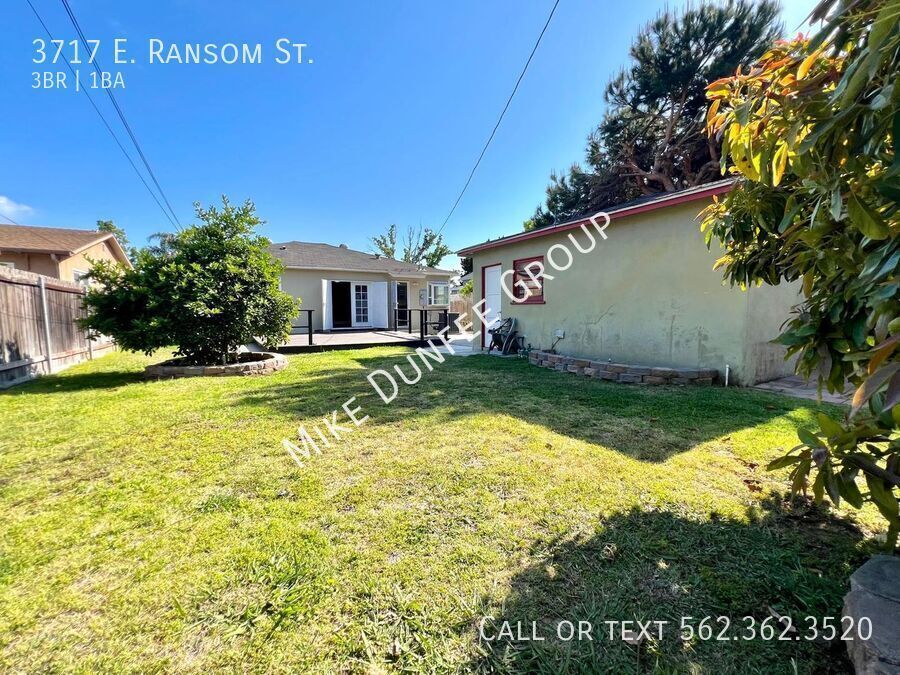 Spacious Three Bedroom Home Near Traffic Circle property image