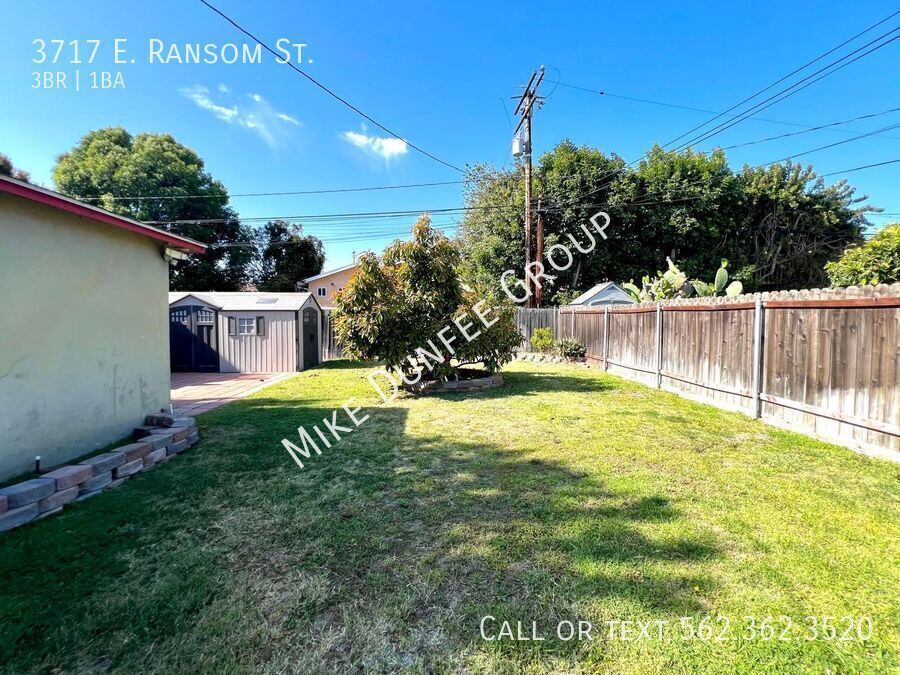 Spacious Three Bedroom Home Near Traffic Circle property image