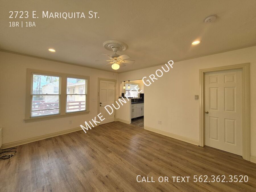 Available Now - Bright Upstairs 1 Bedroom 1 Bathroom Plus Office property image