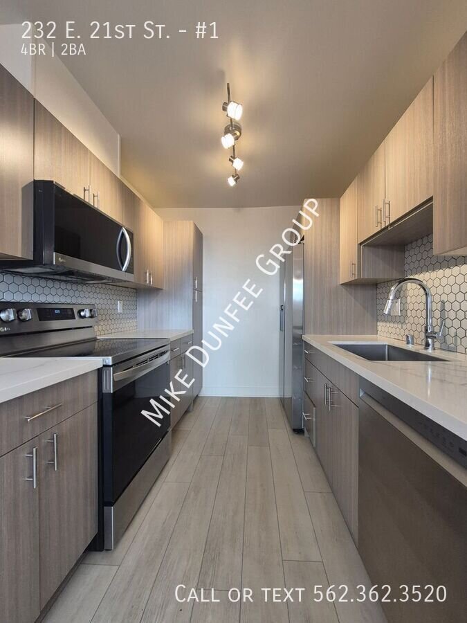 Beautiful 4 Bed 2 Bath with Washer and Dryer ($500.00 off 1st months rent oac*) property image
