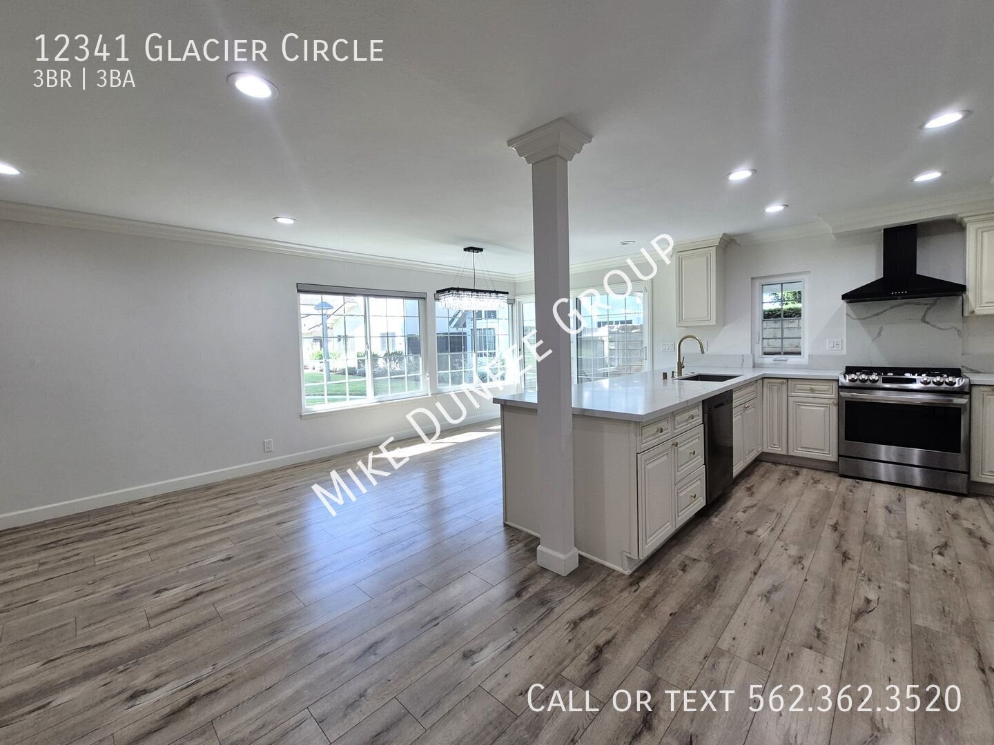 Beautiful Two-Story Single-Family Home on a Quiet Cul-De-Sac in the Parkewood Community property image