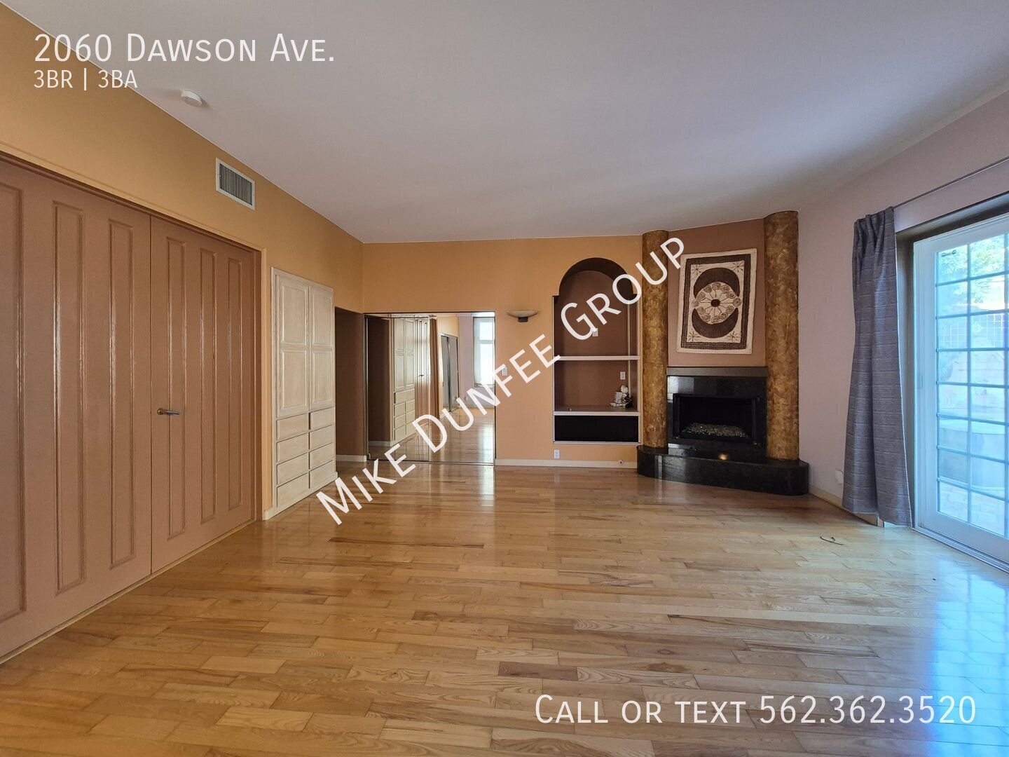 Beautiful One-Of-A-Kind Two-Story, 3-Bedroom, 3-Bath Home in Signal Hill property image
