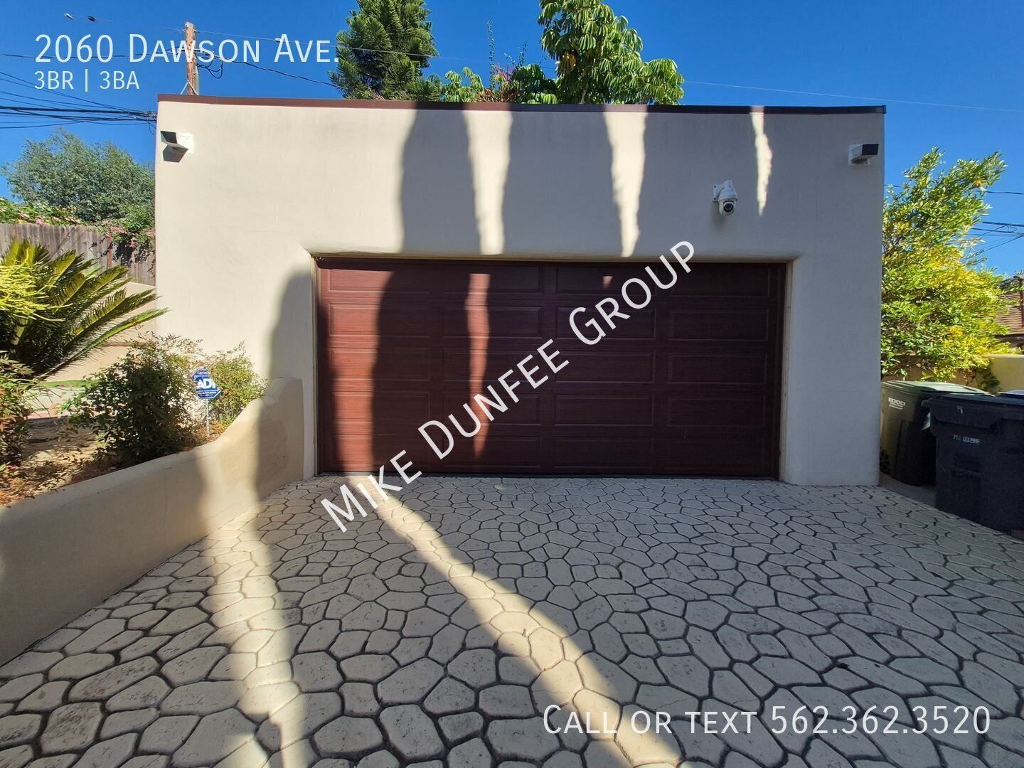Beautiful One-Of-A-Kind Two-Story, 3-Bedroom, 3-Bath Home in Signal Hill property image