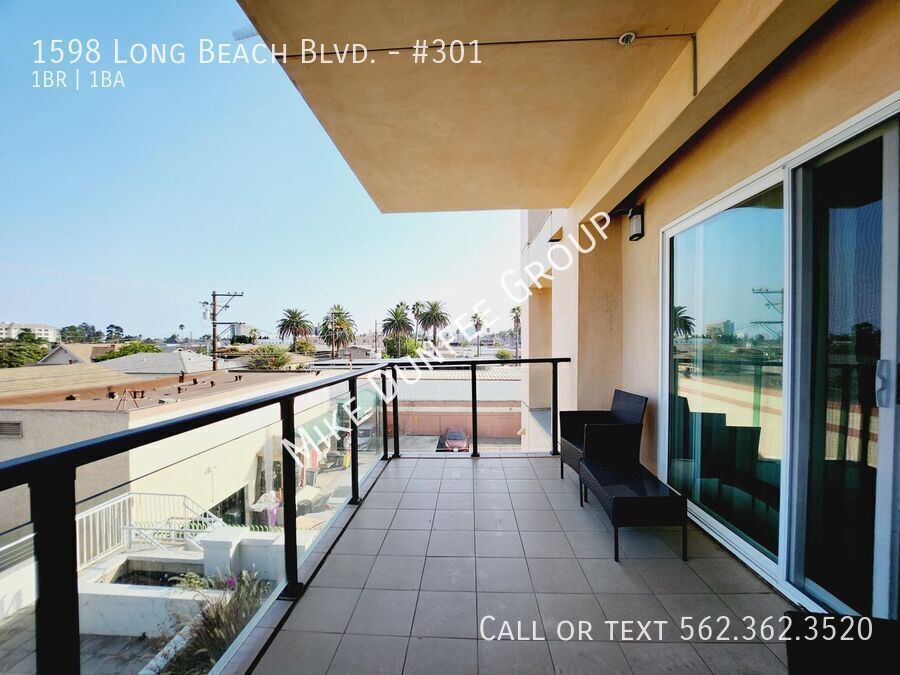 Unfurnished Contemporary One Bedroom, One Bathroom property image