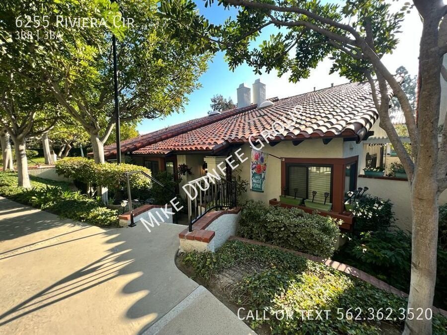 Fully Furnished Three Bedroom Townhouse in Bixby Riviera property image