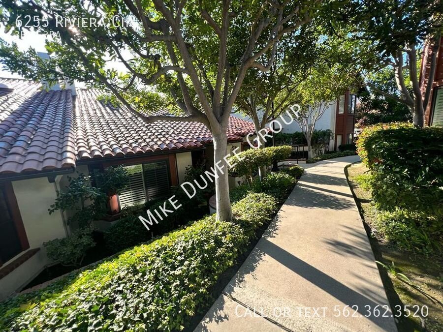 Fully Furnished Three Bedroom Townhouse in Bixby Riviera property image