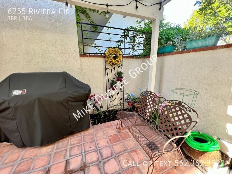 Fully Furnished Three Bedroom Townhouse in Bixby Riviera property image