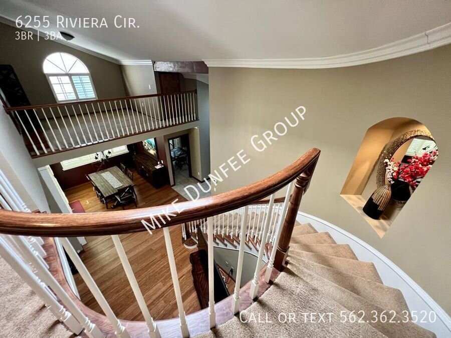 Fully Furnished Three Bedroom Townhouse in Bixby Riviera property image
