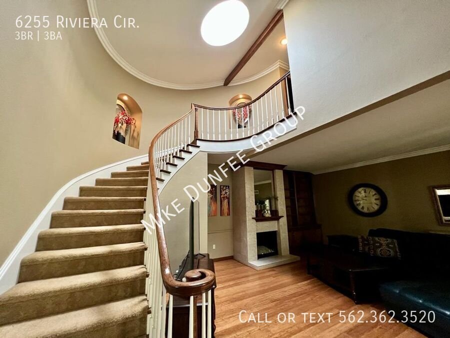 Fully Furnished Three Bedroom Townhouse in Bixby Riviera property image