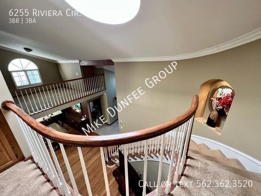 Fully Furnished Three Bedroom Townhouse in Bixby Riviera property image