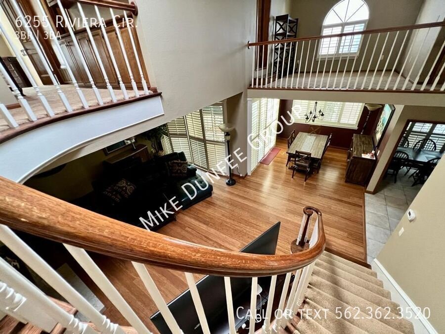 Fully Furnished Three Bedroom Townhouse in Bixby Riviera property image