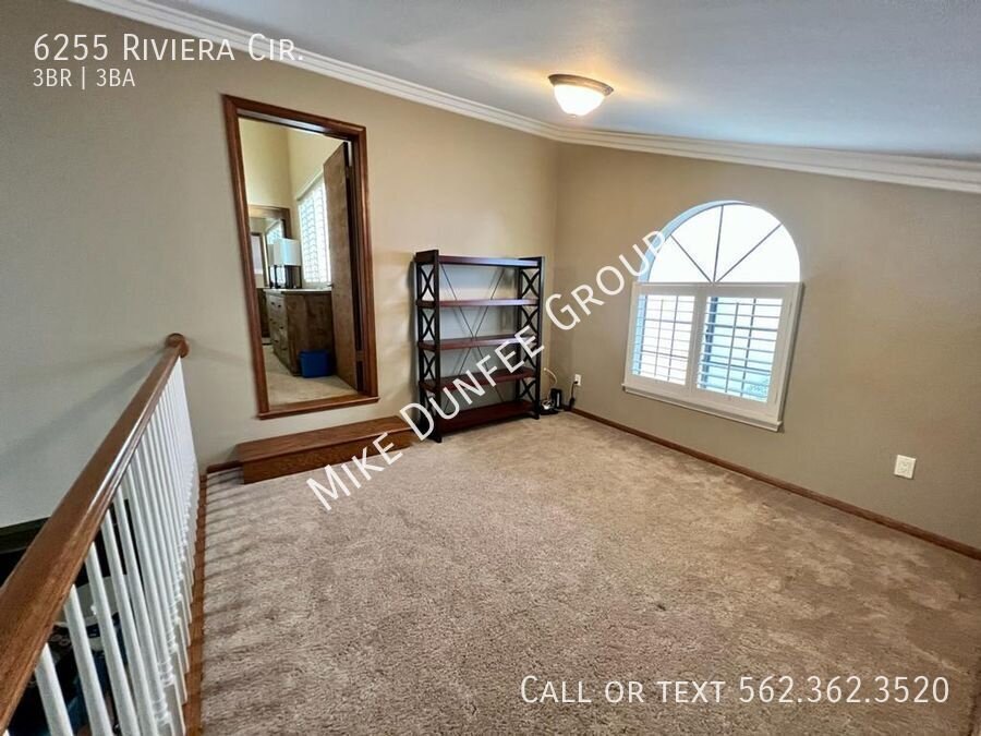 Fully Furnished Three Bedroom Townhouse in Bixby Riviera property image