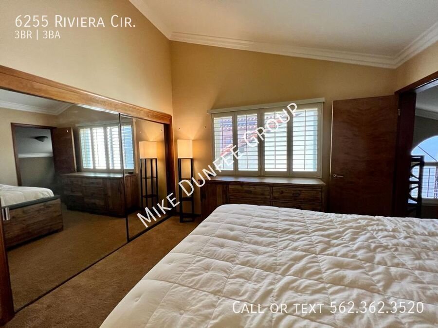 Fully Furnished Three Bedroom Townhouse in Bixby Riviera property image