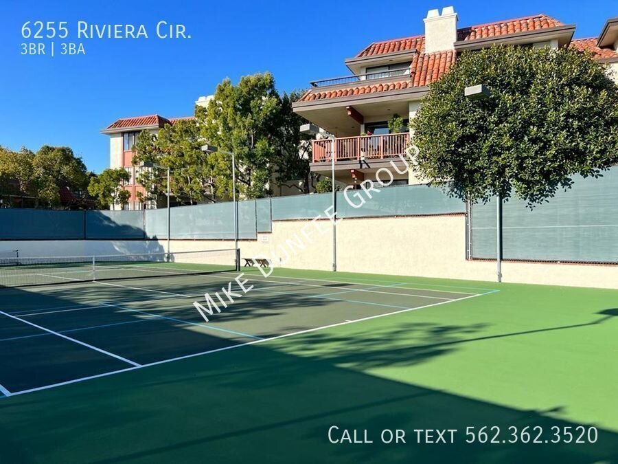 Fully Furnished Three Bedroom Townhouse in Bixby Riviera property image