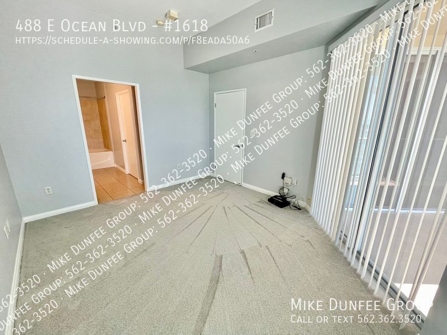 Beautiful 2-Bedroom Condo at AQUA Towers property image