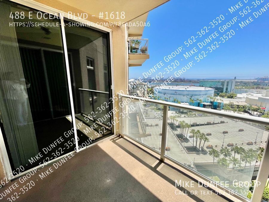 Beautiful 2-Bedroom Condo at AQUA Towers property image