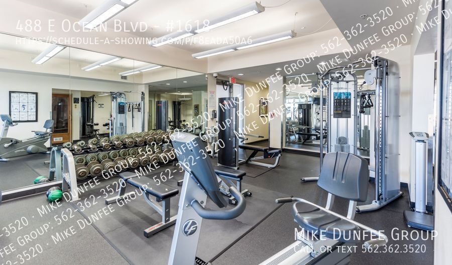 Beautiful 2-Bedroom Condo at AQUA Towers property image