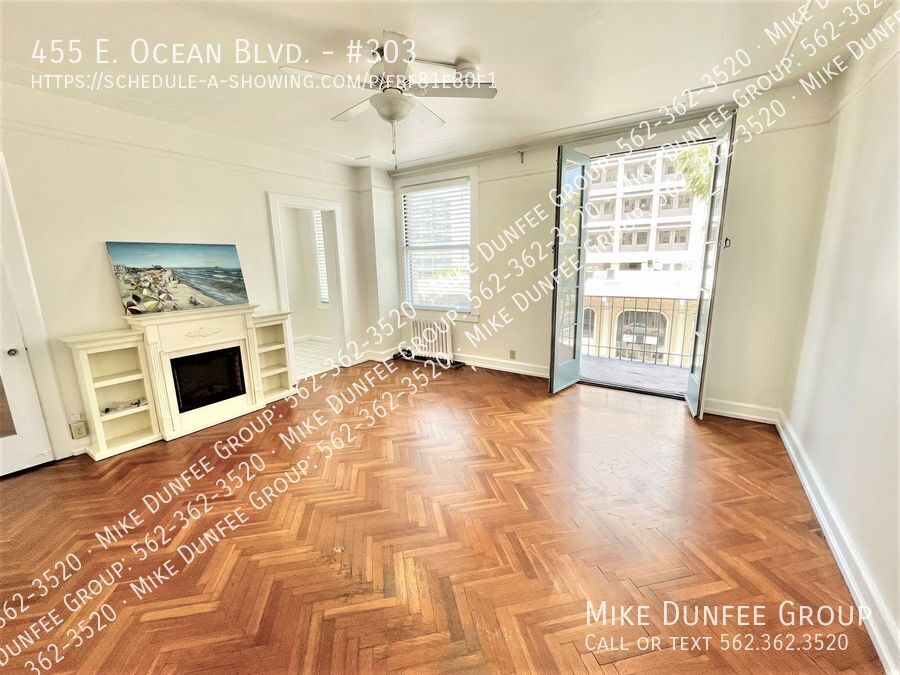 Charming Historic Cooper Arms Studio with Balcony Plus Storage Room property image