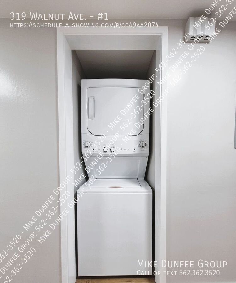 3-Bedroom, 2.5 Bath Apartment Near Alamitos Beach property image