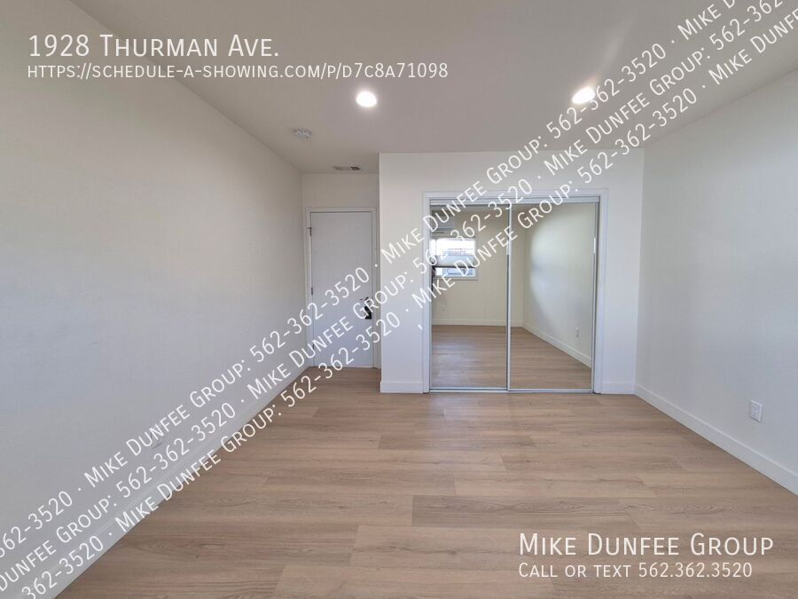 LA, Mid-City 2BR/1BA Open Floor Apartment property image