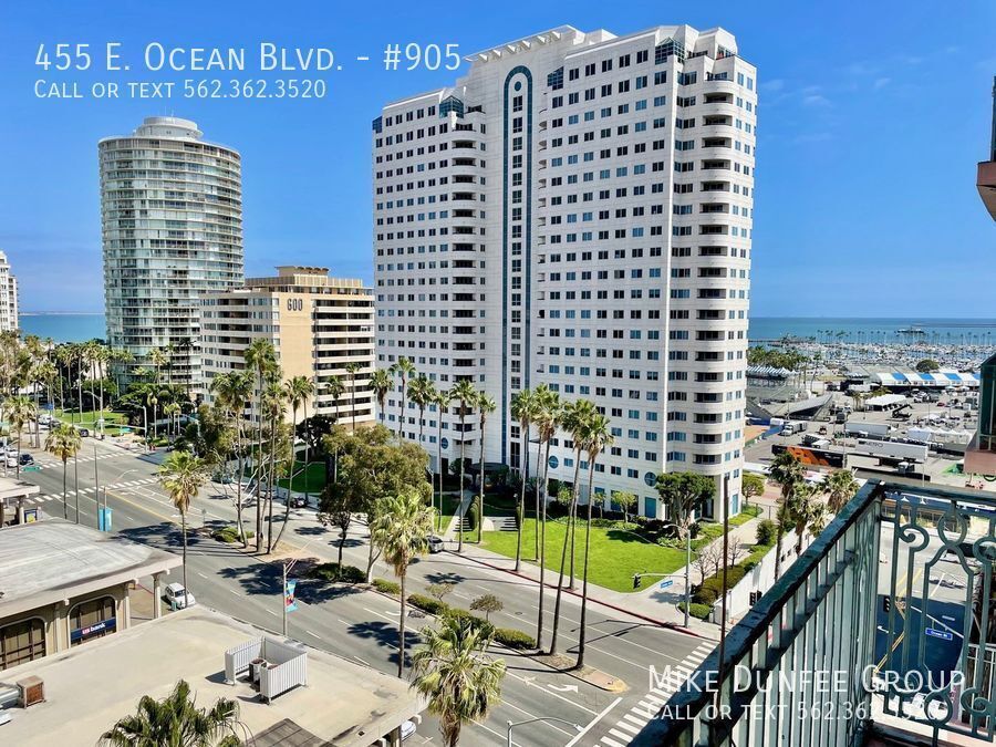 Historic Cooper Arms Studio with Balcony and Ocean View property image