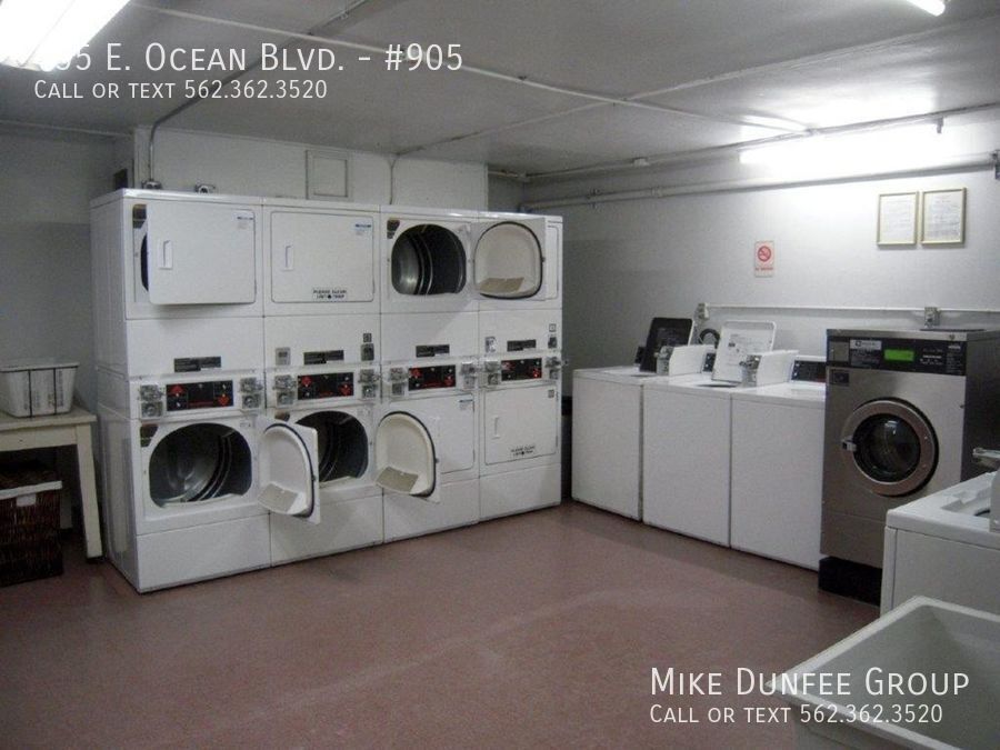 Historic Cooper Arms Studio with Balcony and Ocean View property image