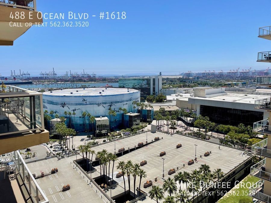 Beautiful 2-Bedroom Condo at AQUA Towers property image