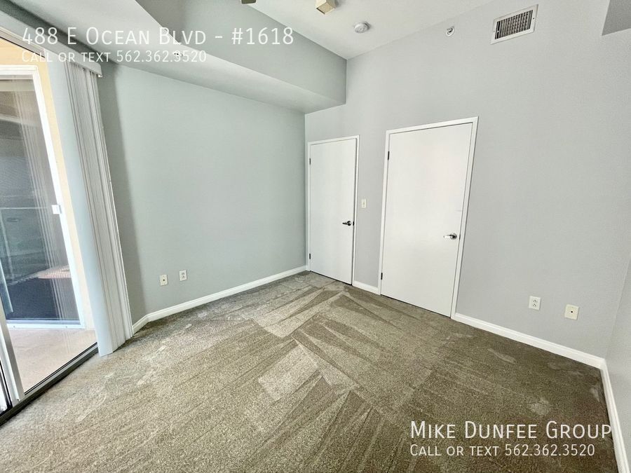 Beautiful 2-Bedroom Condo at AQUA Towers property image