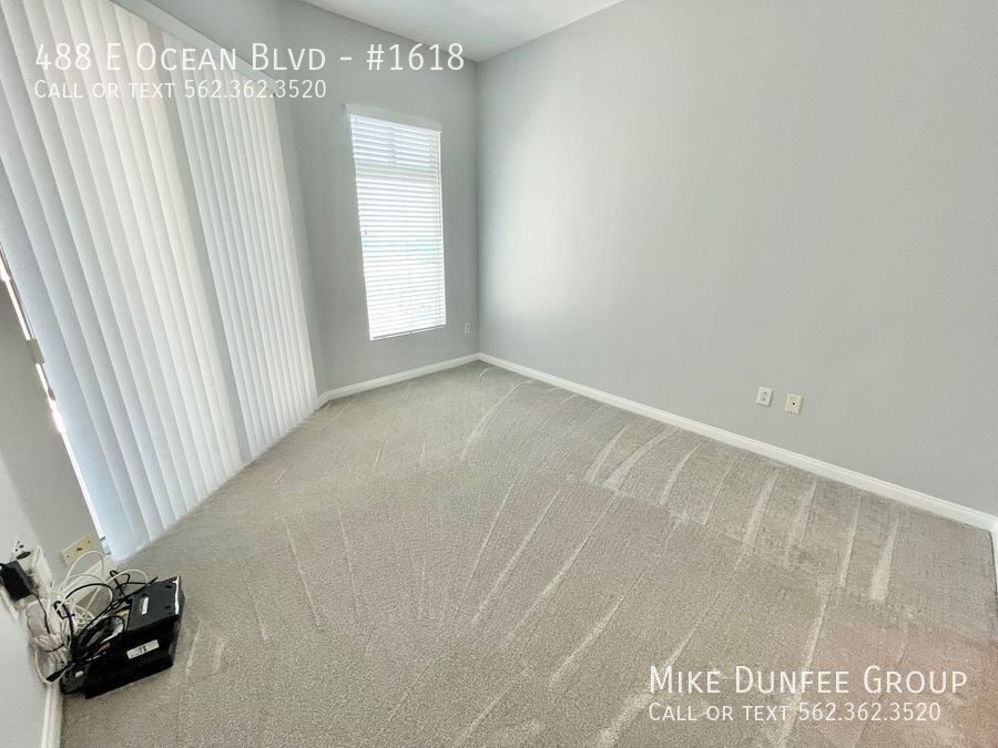 Beautiful 2-Bedroom Condo at AQUA Towers property image