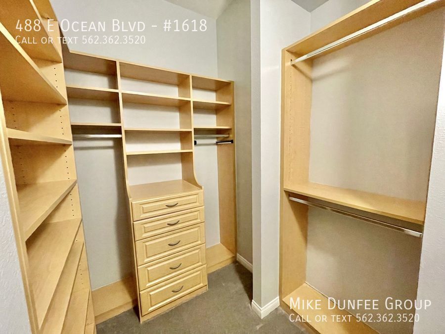 Beautiful 2-Bedroom Condo at AQUA Towers property image