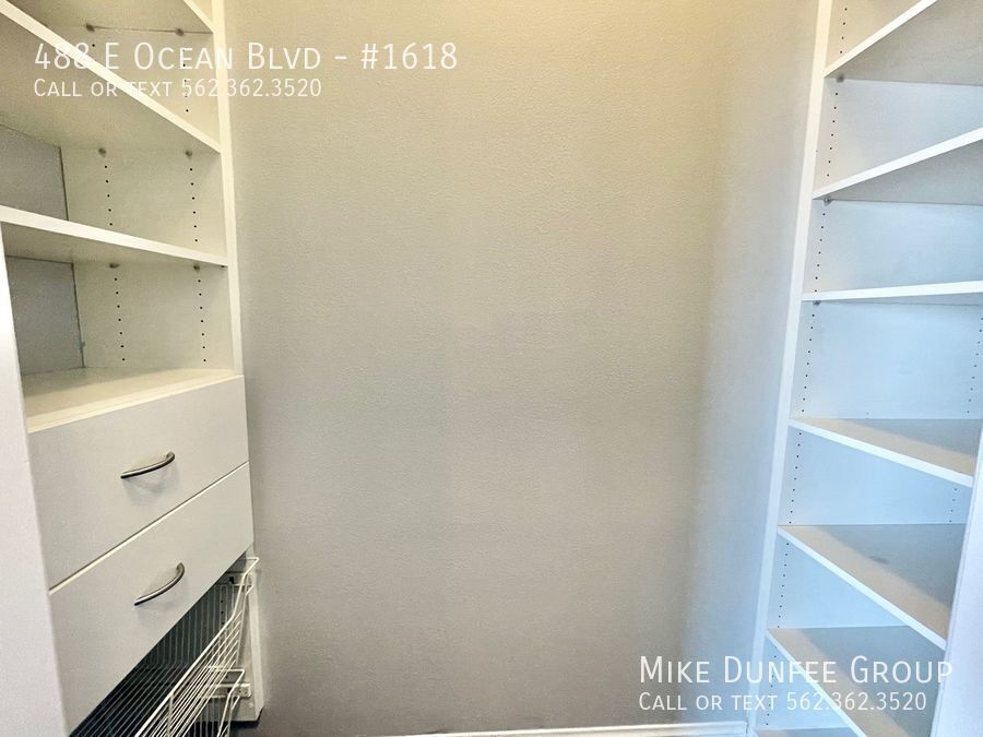 Beautiful 2-Bedroom Condo at AQUA Towers property image