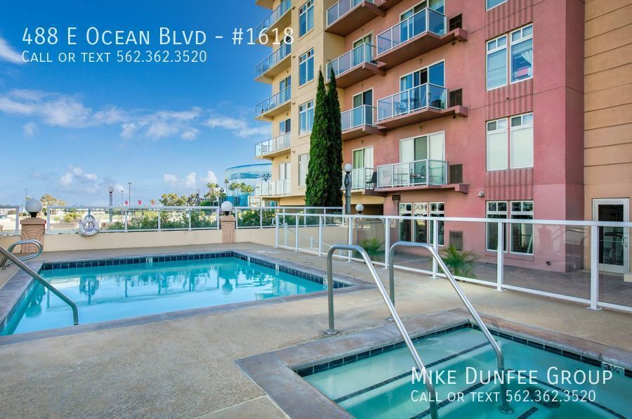 Beautiful 2-Bedroom Condo at AQUA Towers property image