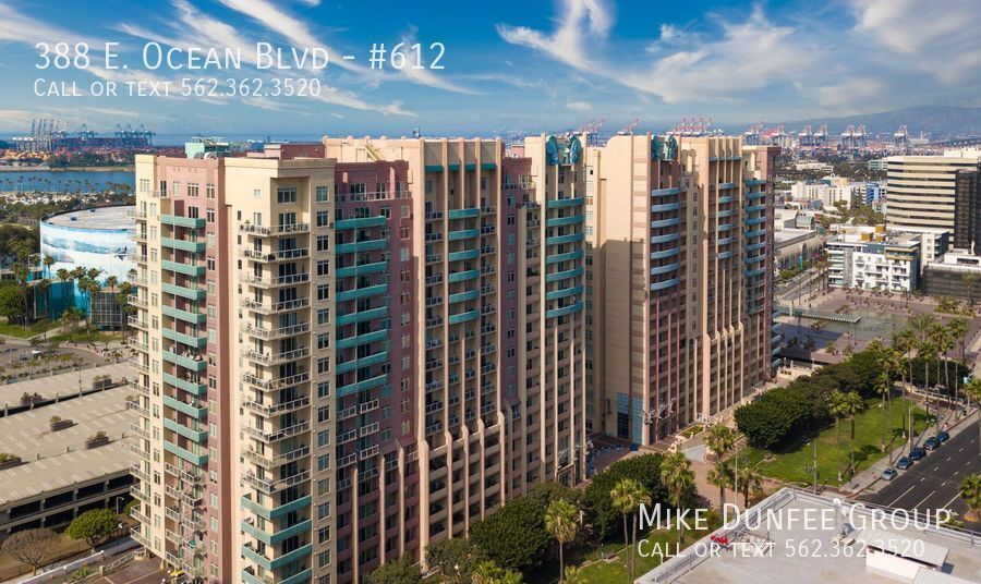 Beautiful One Bedroom With City Views at AQUA Towers property image