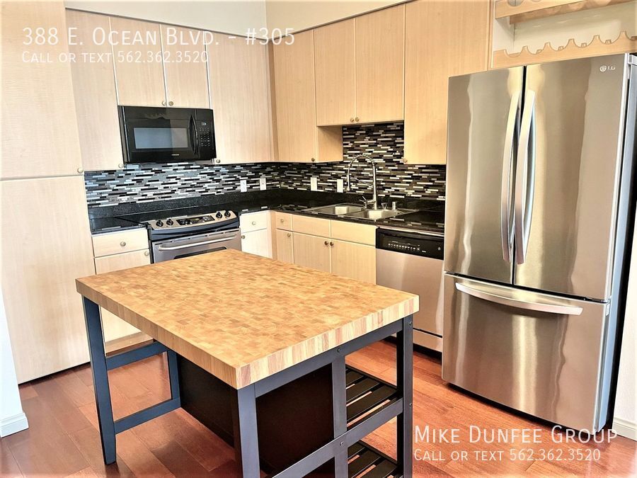 2-Bedroom Condo at the AQUA property image