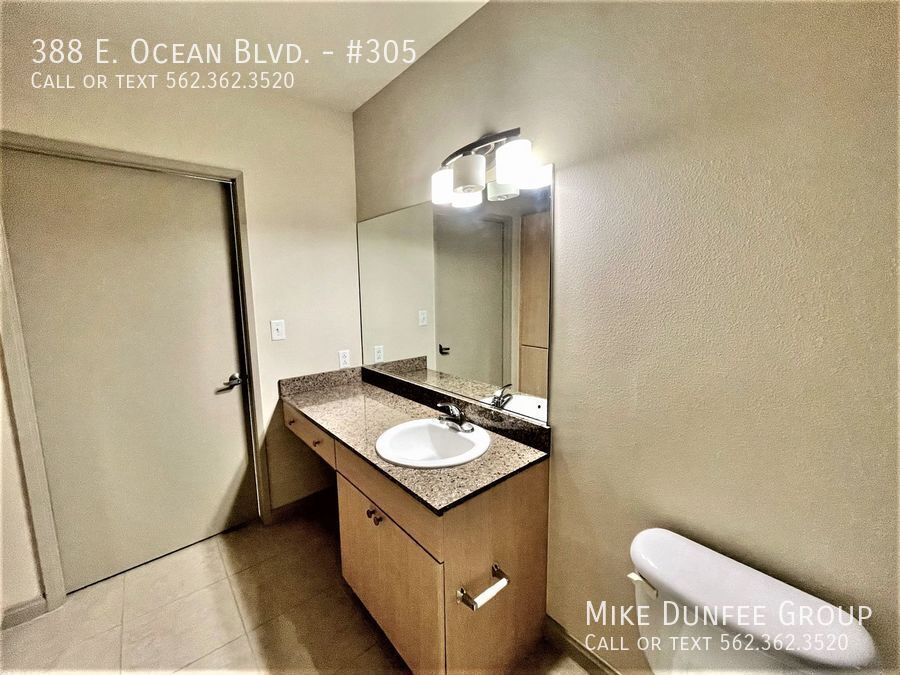 2-Bedroom Condo at the AQUA property image