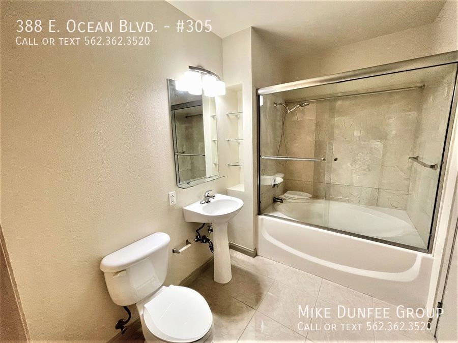 2-Bedroom Condo at the AQUA property image