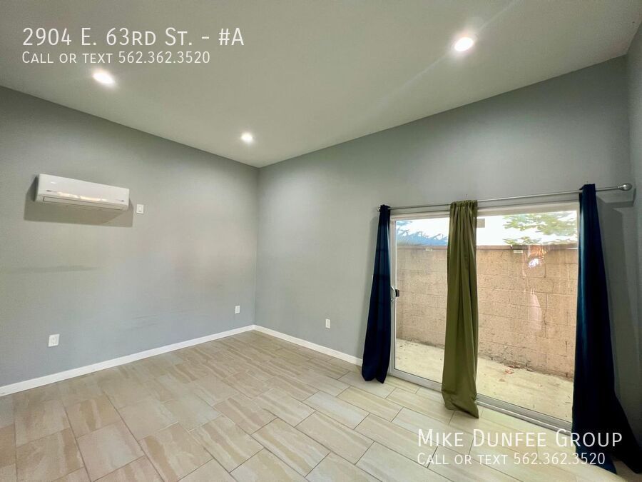 Ramona Park-North Long Beach Renovated Two Bedroom With Driveway property image