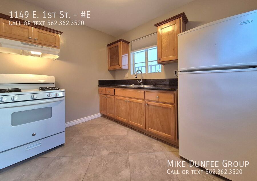 Extra Large Coastal Studio With Full Kitchen property image