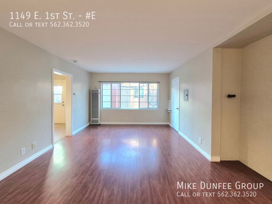 Extra Large Coastal Studio With Full Kitchen property image