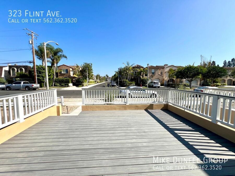 Long Beach Newly-Constructed 4 Bedroom Home With Deck and All Appliances property image