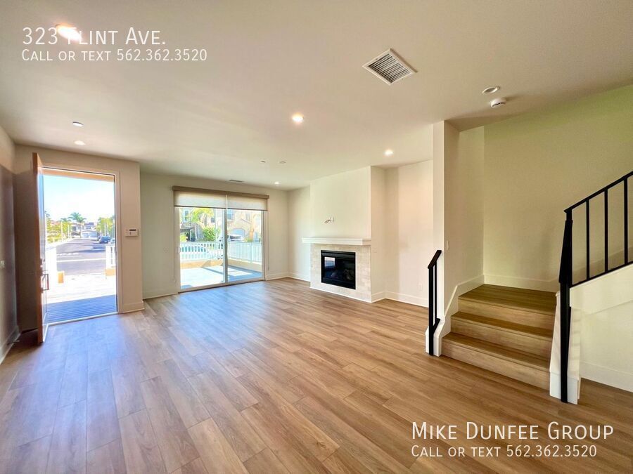 Long Beach Newly-Constructed 4 Bedroom Home With Deck and All Appliances property image