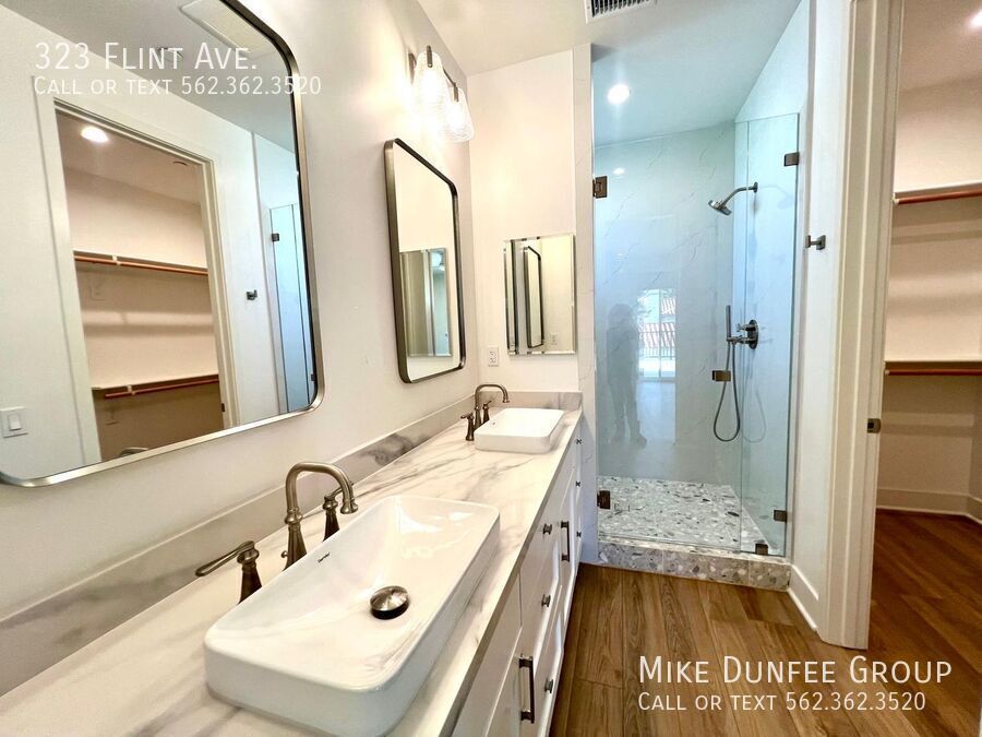 Long Beach Newly-Constructed 4 Bedroom Home With Deck and All Appliances property image