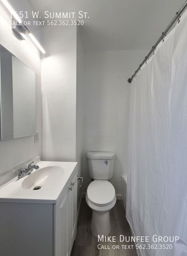 Newly Remodeled One Bedroom One Bathroom property image