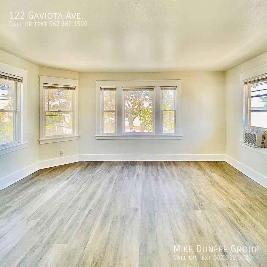 Charming Craftsman 1 Bedroom 1 Bathroom Upstairs property image