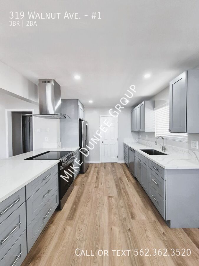 3-Bedroom, 2.5 Bath Apartment Near Alamitos Beach property image