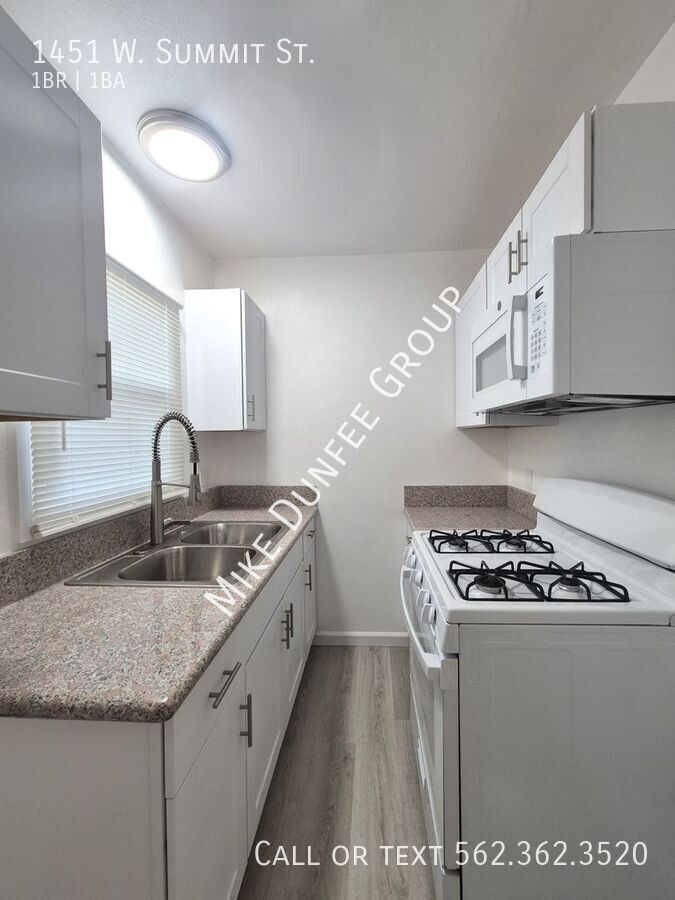 Newly Remodeled One Bedroom One Bathroom property image