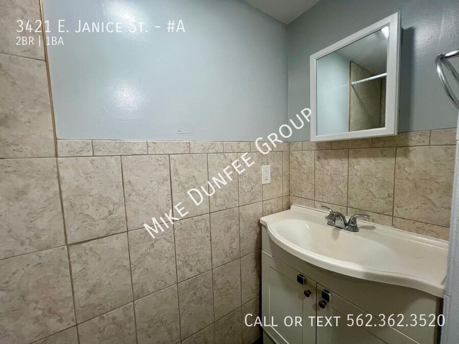 2 Bedroom / 1 Bath Unit in Long Beach's Ramona Park Area property image